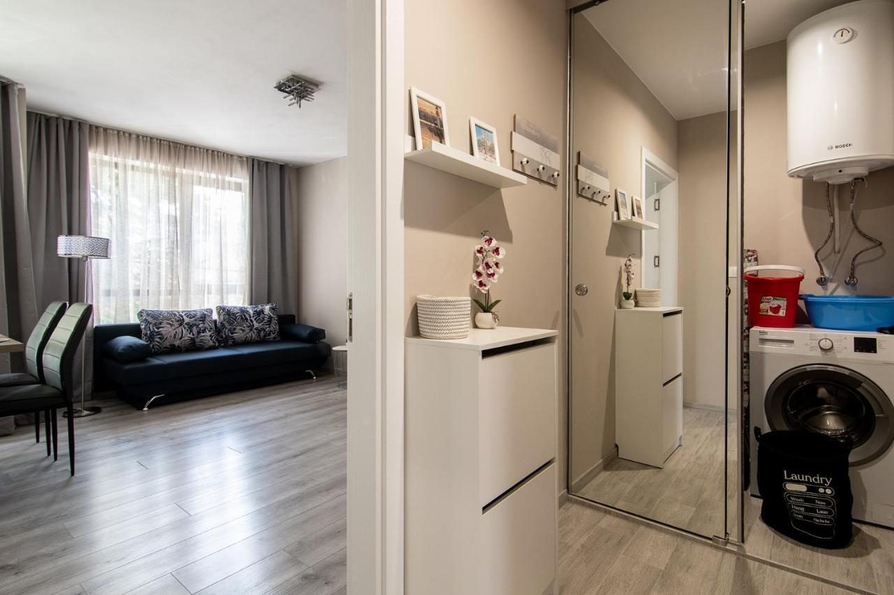 Cozy Flats Nearby Center Free Park Area Appartement Varna Buitenkant foto