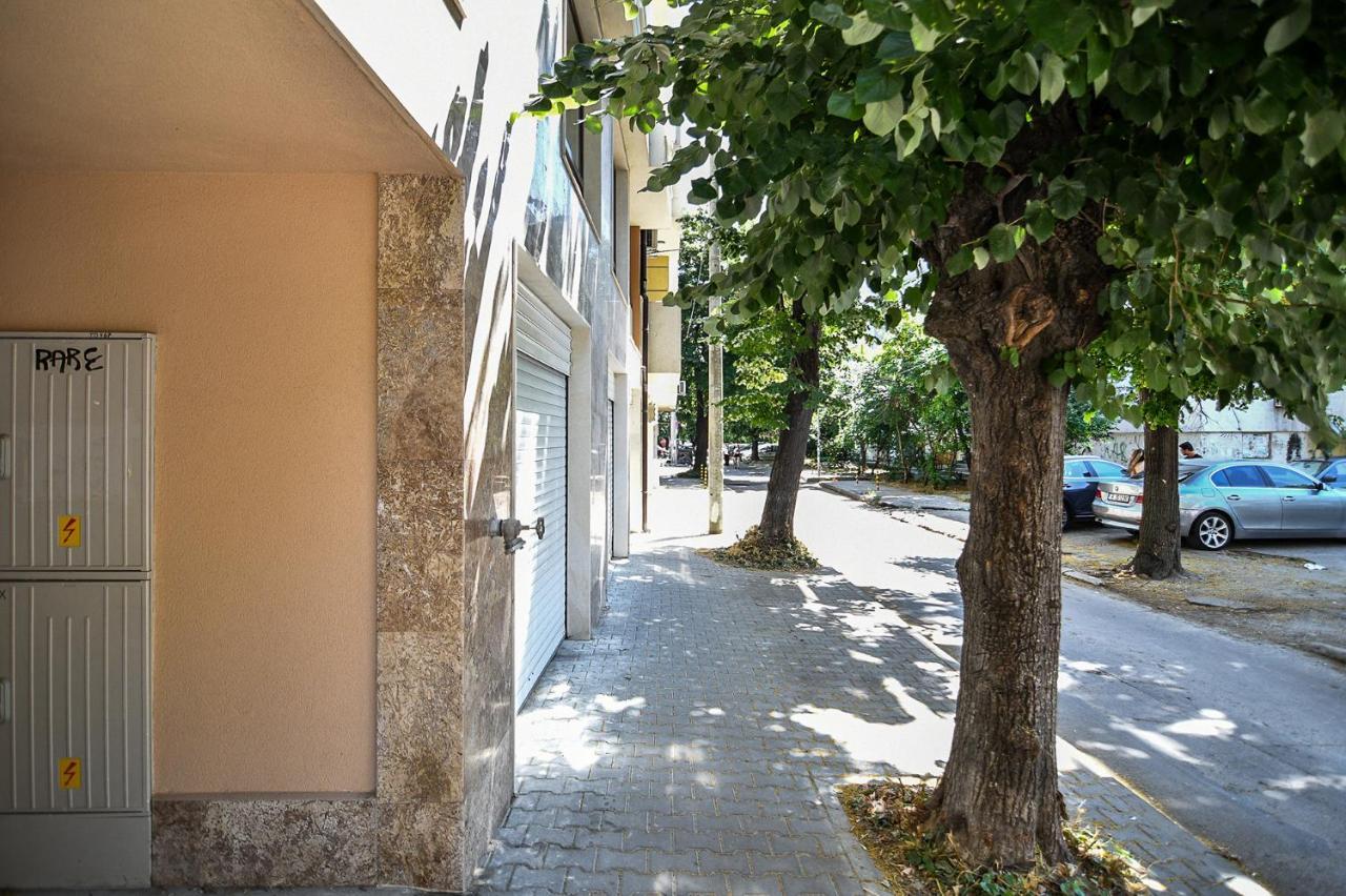 Cozy Flats Nearby Center Free Park Area Appartement Varna Buitenkant foto
