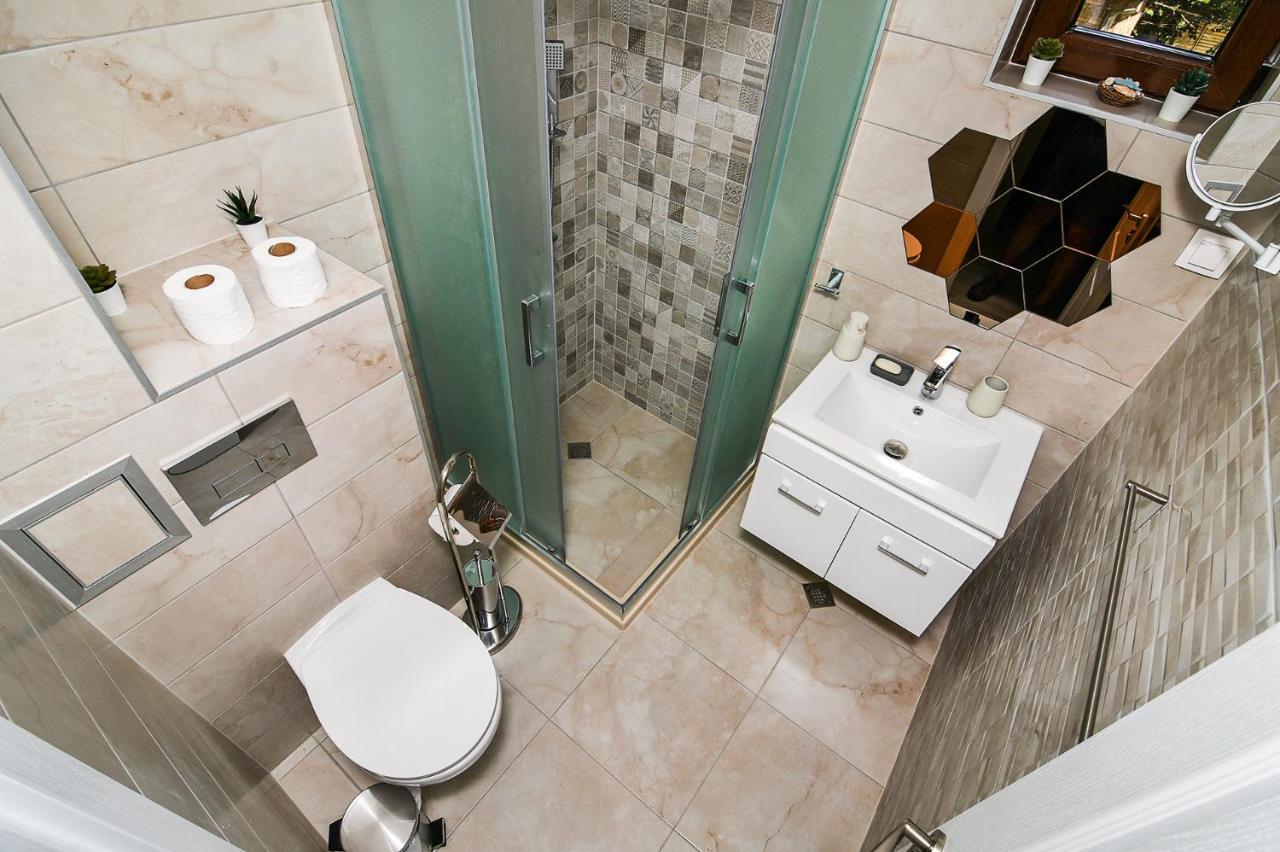 Cozy Flats Nearby Center Free Park Area Appartement Varna Buitenkant foto